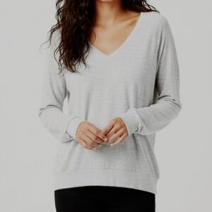 TNA Pomona V-Neck Grey Shirt Size S